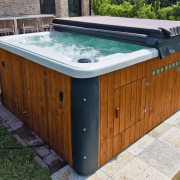 Personalizowane jacuzzi tworzone na zamówienie -bez kompromisów