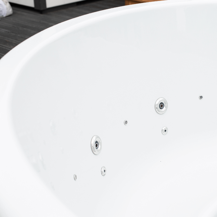Model Ø200 cm – klasyczne okrągłe jacuzzi o dużej pojemności