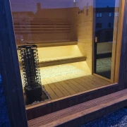 Oświetlenie LED w saunie ogrodowej 6x2,5 m