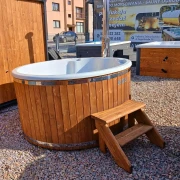 Jacuzzi ogrodowe 200 cm z piecem wewnętrznym i systemem 20 dysz