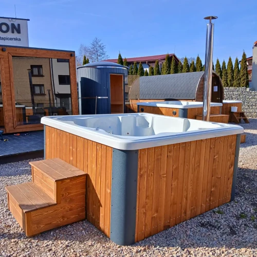 Duże jacuzzi ogrodowe 215x215 cm z wydajnym piecem zewnętrznym na drewno