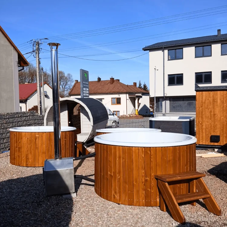 Okrągłe jacuzzi ogrodowe 200 cm z wydajnym piecem zewnętrznym na drewno