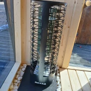 Piec Narvi 9 kW z kamieniami – szybkie nagrzewanie sauny Bartek