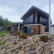 Zimowa pompa ciepła 17 kW do jacuzzi – oszczędne grzanie wody